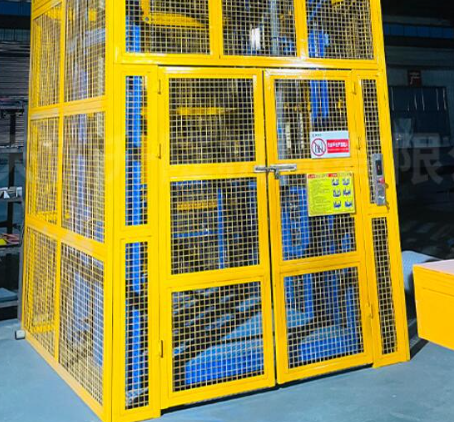 泉州货梯可以安装在室外吗